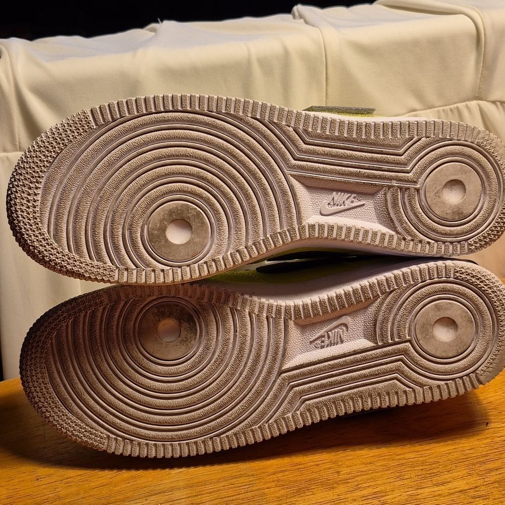 Nike Air Force 1 Utility Youth 6 Neon Yellow - Picture 9 of 12